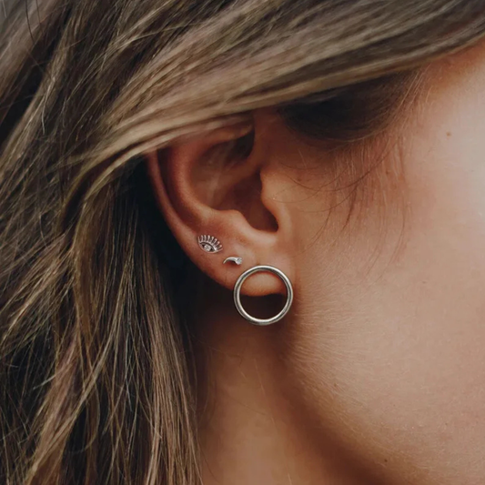 Lydia Studs