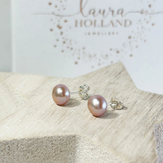 Pearl Studs