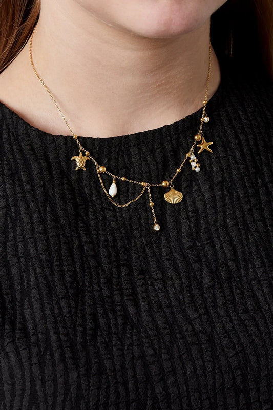 Coastal Charm Delicate Gold Necklace