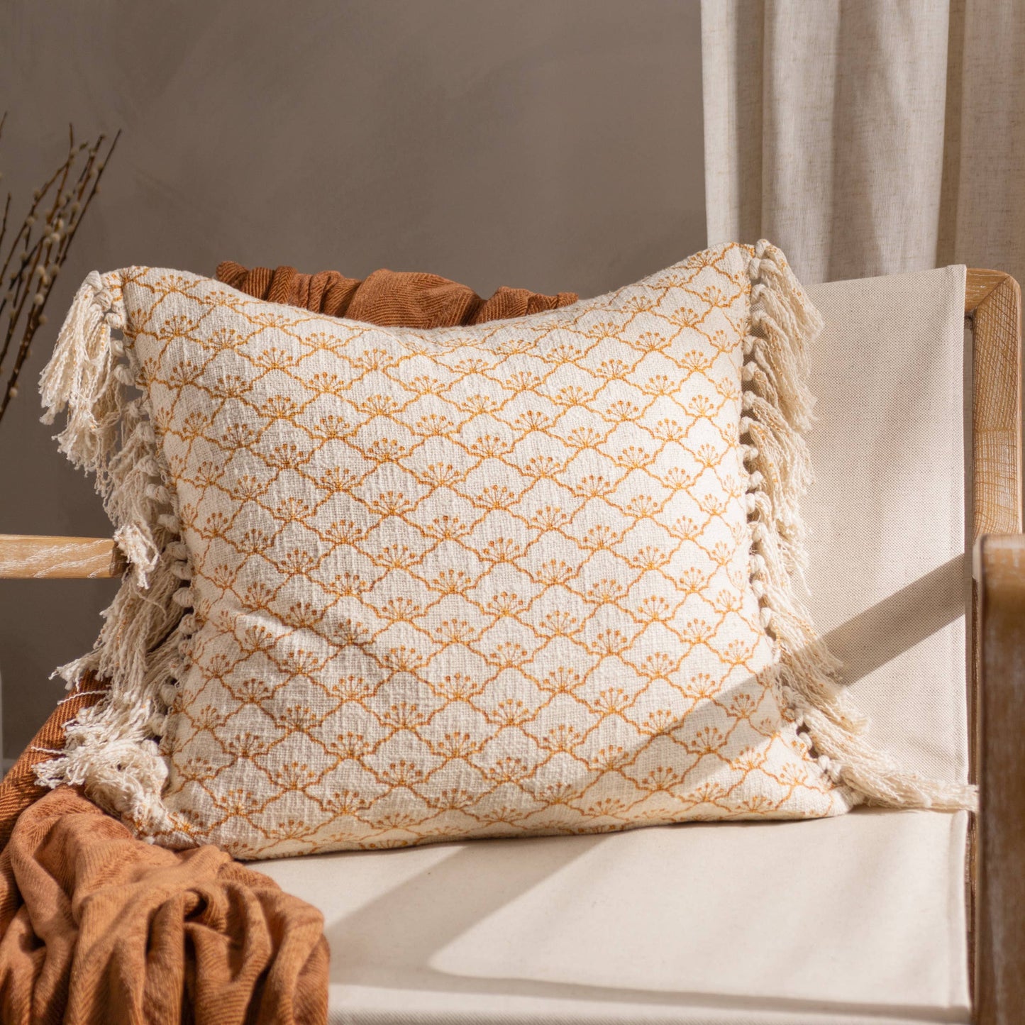 Saku Cushion Honey